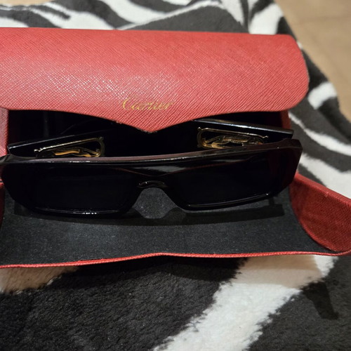Cartier sunglasses like new with original case