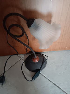 Φωτιστικό μεταχειρισμένο χωρίς πλαφόν