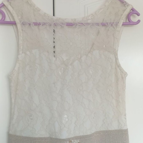 Women's dress knee-length, like new, turquoise and beige lace bust