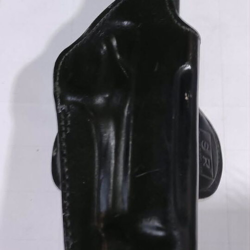 Beretta 92 FS leather holster for medium concealment, genuine leather, new
