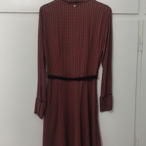 Attrattivo winter dress like new, size L, with black fabric belt
