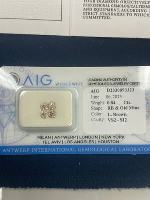 Diamonds 0.84 ct natural with AIG certificate