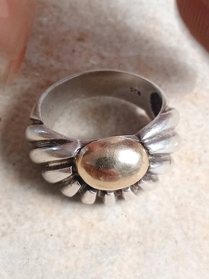 Women's ring used silver 925 and 18 carat gold