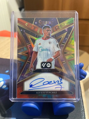 Panini Select La Liga 2025/26 Alexis Sanchez Stars Purple Signatures Auto /25 like new