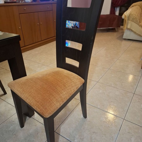 Dining set with six chairs like new, solid beech wood