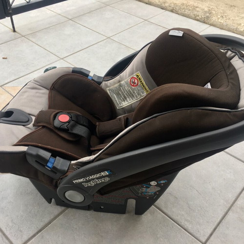 Peg Perego 3 in 1 Easy Drive stroller set like new