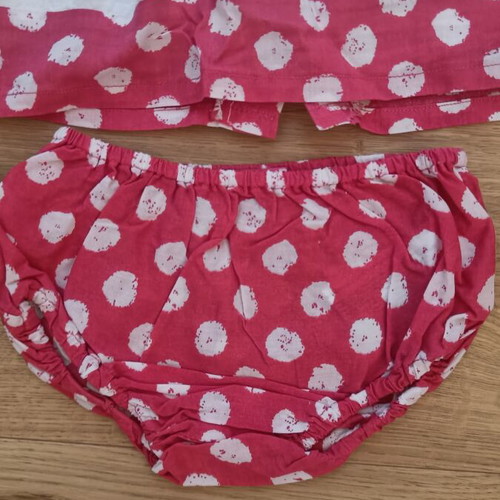 Baby dress with matching bloomers Agucino 6-9 months like new