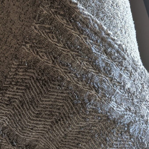 Throw blanket new, gray geometric pattern 220x240 cm with tassels