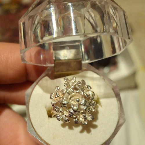 Silver 925 ring small size 5.5-6 new