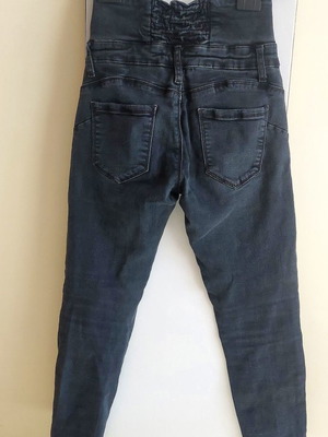 Sixte high-waist black jeans, size Small