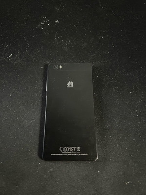 Huawei P20 Lite μεταχειρισμένο, μαύρο, 64GB, Dual SIM με θήκη και φορτιστή