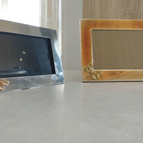 Set of 2 Premium Metal Photo Frames with Gold Bows like new