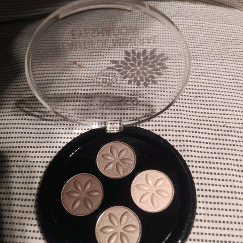 Lavera organic eyeshadow palette new, beautiful