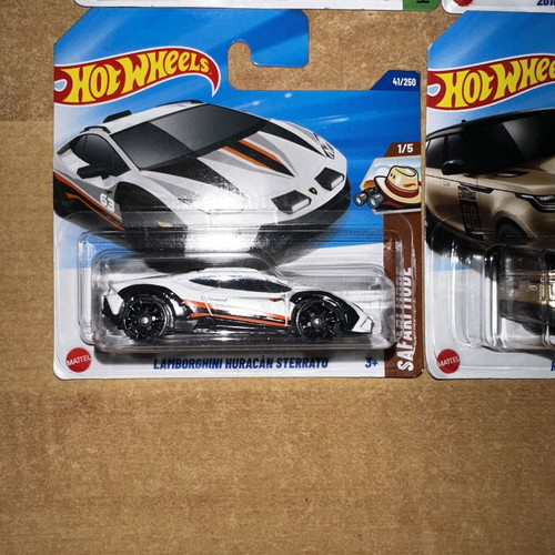 Hot Wheels toy cars, set of 9