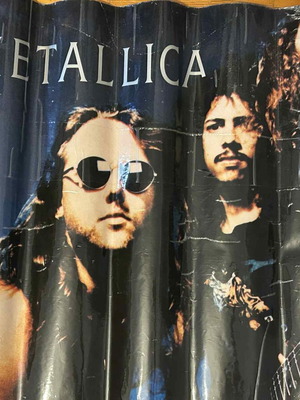 Large poster with membrane