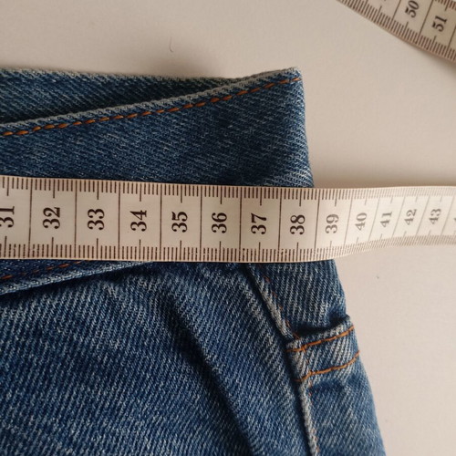 Valentino Garavani women's straight-leg jeans size 38, blue