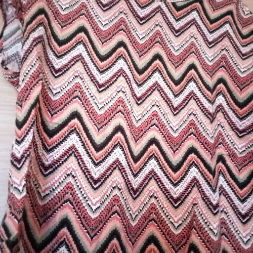 Summer blouse with zig-zag pattern, like new, size M