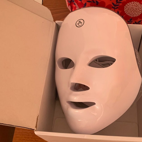 K-Beauty Face Mask Light Therapy LED
