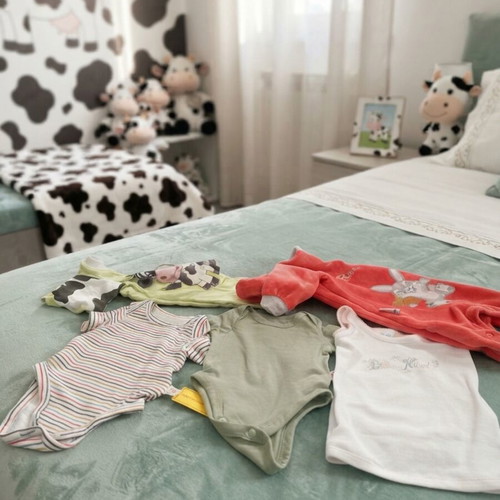 Baby bodysuits pack of 5, 0-3 months, cotton and velour, unused