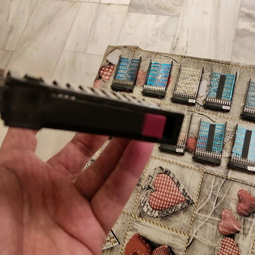 Server HDD caddy for HP like new, pack of 11 pieces