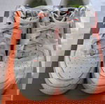  Παπούτσια Nike