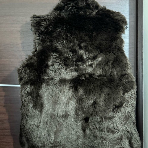 Sleeveless fur vest dark brown synthetic like new, size M