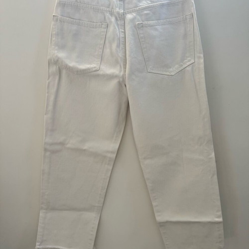 White crop jeans Pull & Bear like new with frayed hems