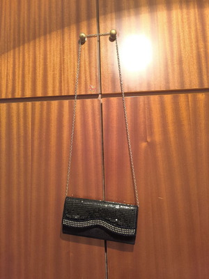 Shoulder bag used, black evening with chain strap