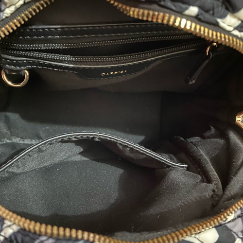 Carpisa backpack like new, white and black