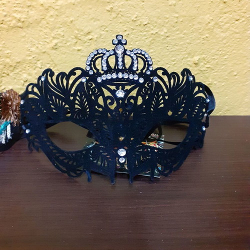 Carnival masks new, pack of 2 from Jumbo