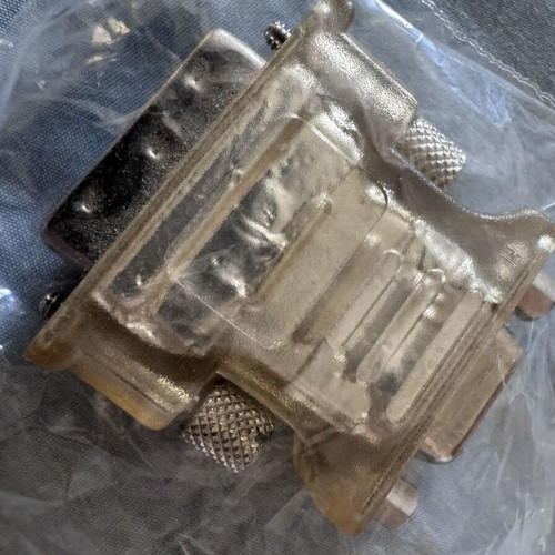 VGA Female to DVI-I Male Adapter like new