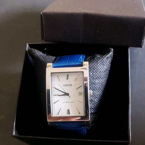 Lorus VX82-K388 Quartz Watch new, white dial, blue leather strap