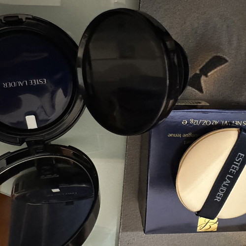 Estée Lauder Double Wear Cushion BB, new