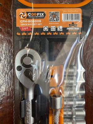Socket set 1/4’’ new with sockets sizes 4-13