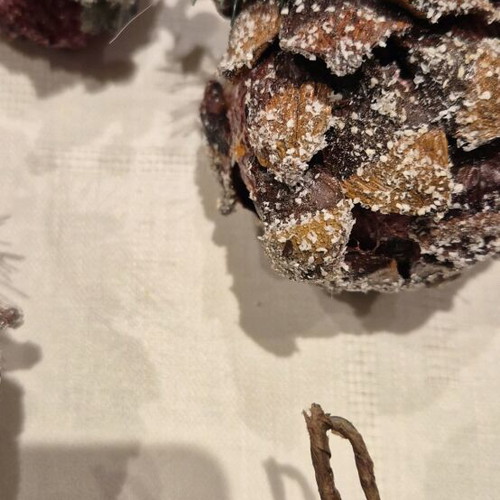 Christmas ornaments used, set of 4 pieces