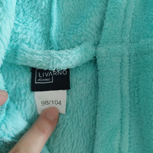 Children's bathrobe Livarno home size 98/104 like new, very soft