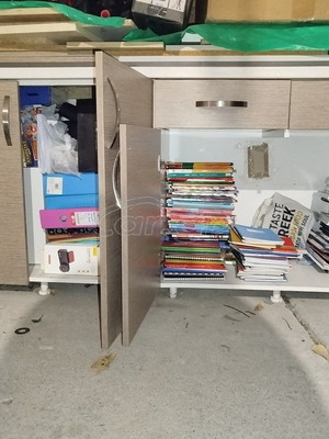 Πάγκος κουζίνας σαν καινούργιος σε πολύ καλή κατάσταση