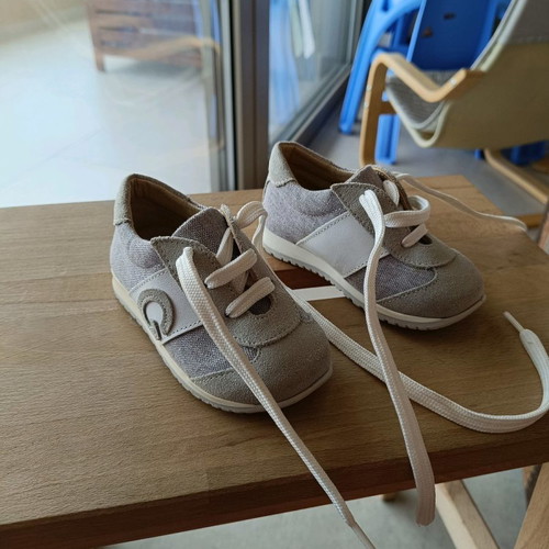 Gorgino no21 children's shoes used