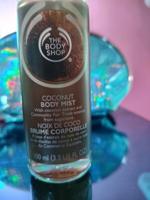 The Body Shop Coconut Body Mist 100 ml like new, vegan