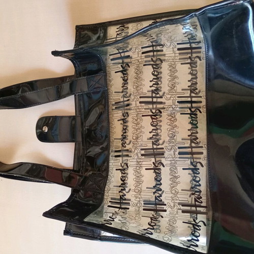 Large shoulder bag like new