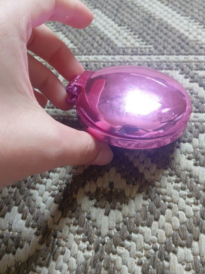 Small mirror with comb used