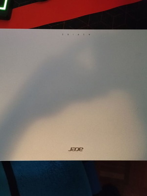Acer Aspire 15-inch laptop with Intel Core i3, 8GB RAM, 128GB SSD
