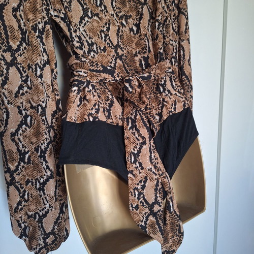Animal Print Chiffon Long Sleeve Bodysuit Shein size medium, like new, brown