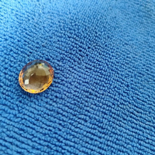 Natural Topaz 13.60 ct with IGI Certification