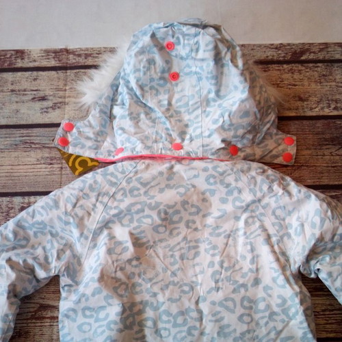 Trespass kids jacket used, size 2/3, waterproof, windproof