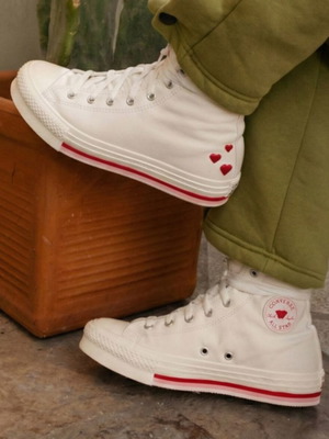 Converse All Star Chuck Taylor sneakers like new, size 38, white and red