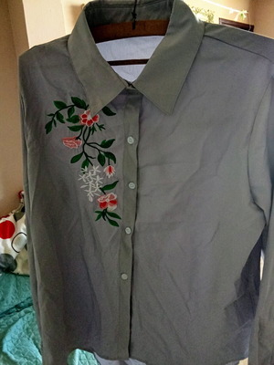 Women's shirt with hand embroidery new size L gray A.L.E.