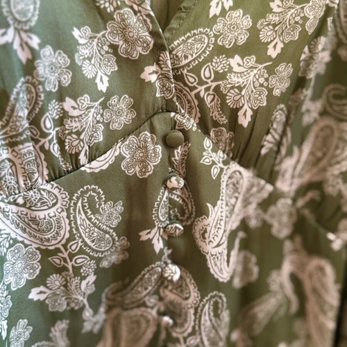 Stradivarius long-sleeve shirt like new, comfortable with deep neckline