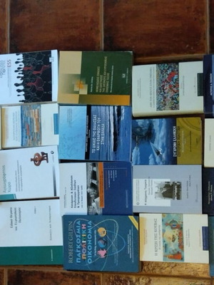 Political Science, International Relations and European Union Books