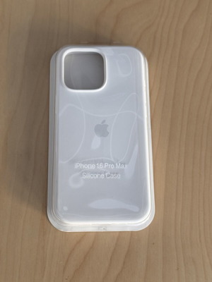 Apple iPhone 16 Pro Max silicone case
